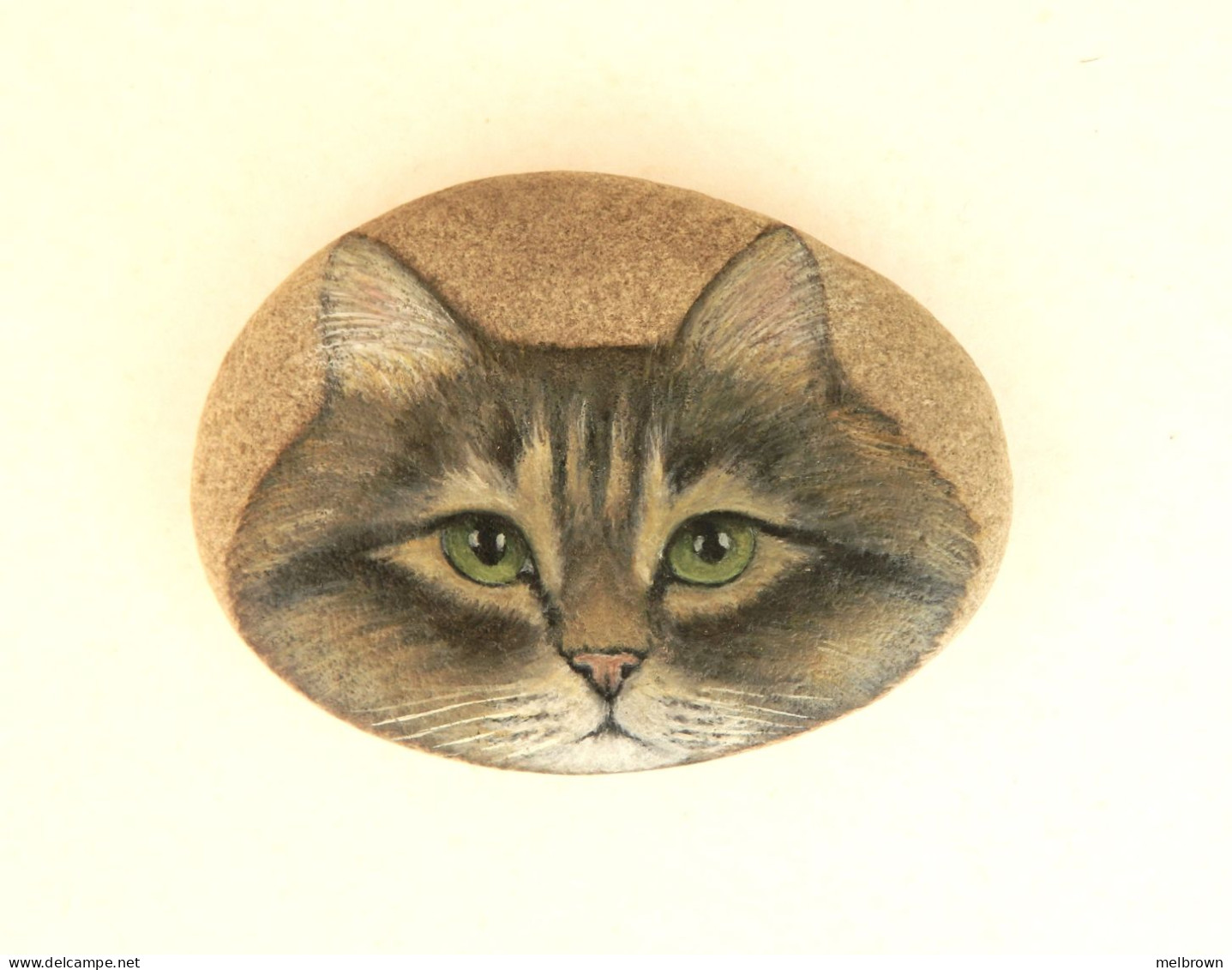 Norwegian Forest Cat Hand Painted On A Spanish Beach Stone Paperweight Decoration - Fermacarte