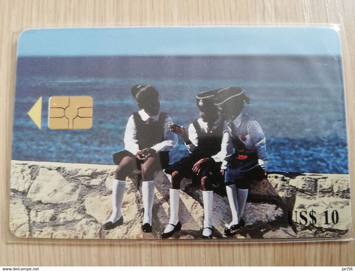 TURKS & CAICOS ISLANDS $ 10,00  CHIP CARD   3 GIRLS    NO LOGO     T&C -C5B  GEM6B     Fine Used  Card  **3318** - Turks And Caicos Islands