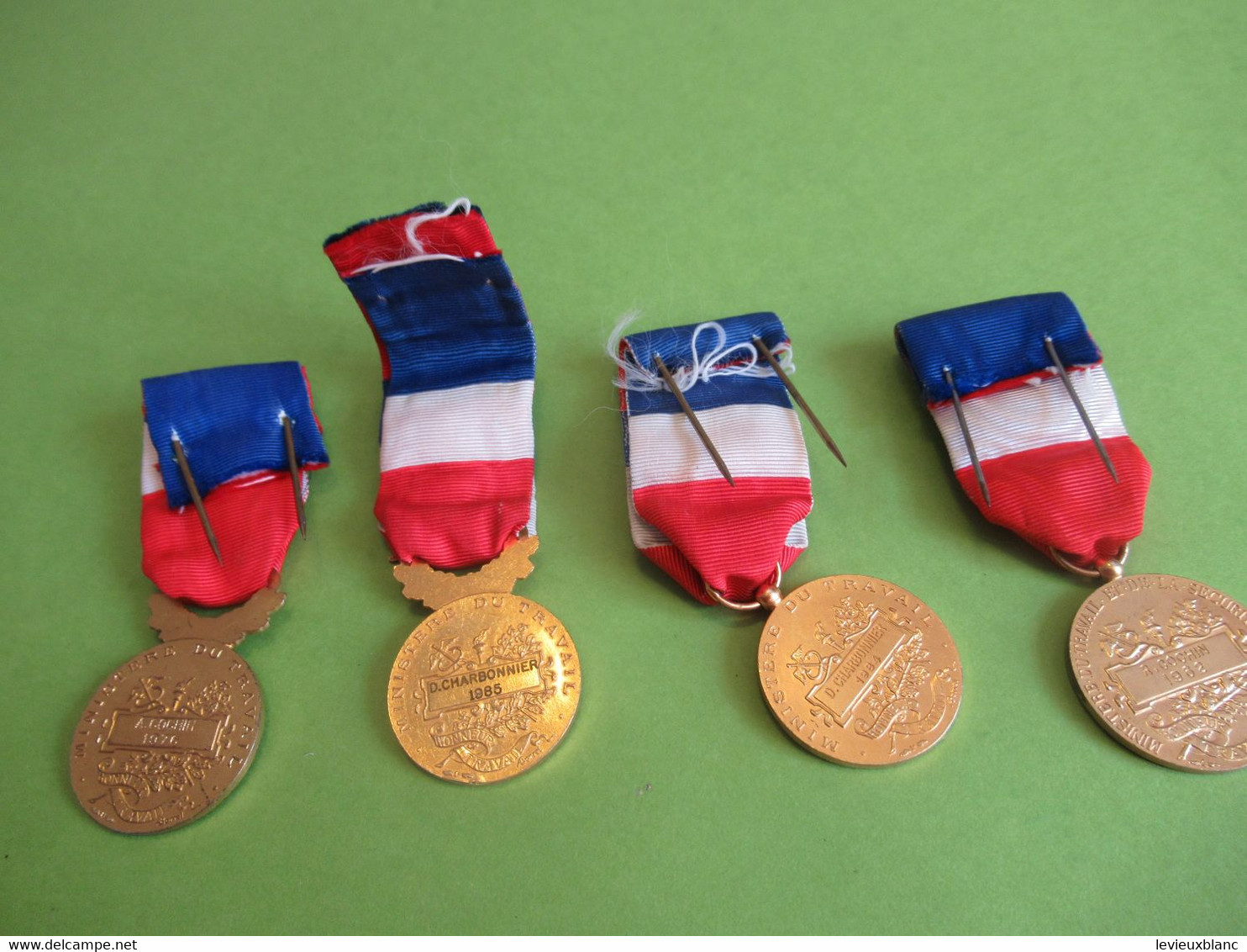 4 Médailles Du Travail/ RF/ Avec Rosettes /dont 2 Avec Palmes/Cochin/Charbonnier/1962-1976-1984-1985    MED387 - Frankreich