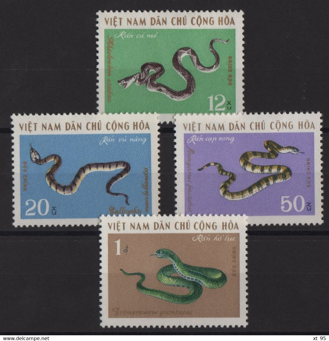 Vietnam Du Nord - N°693 à 696 - Faune - Serpents - Cote 8.50€ - * Neuf Avec Trace De Charniere - Viêt-Nam