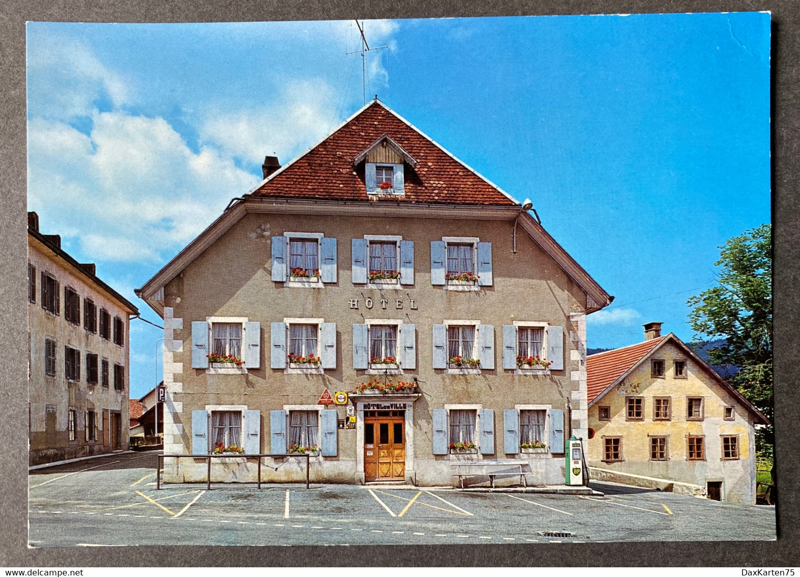 La Brévine Hôtel De Ville - La Brévine