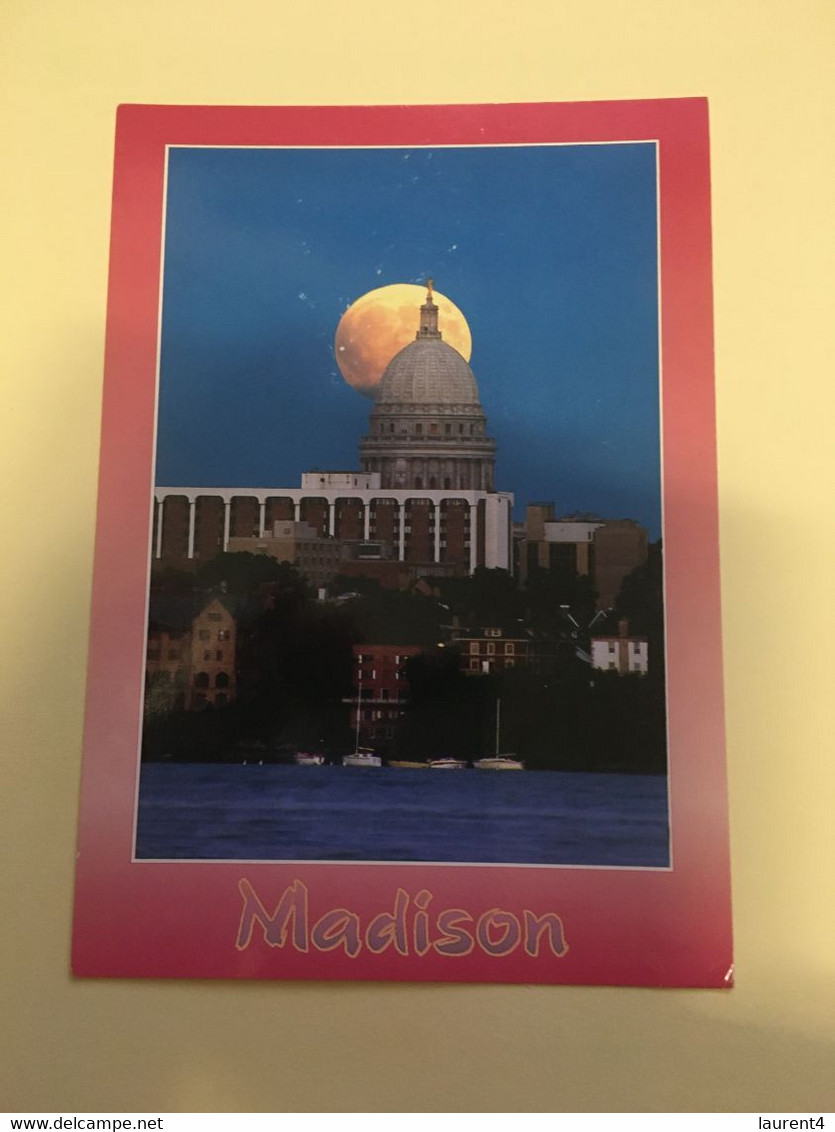 (Q 5) USA - Madison State Capitol - Madison