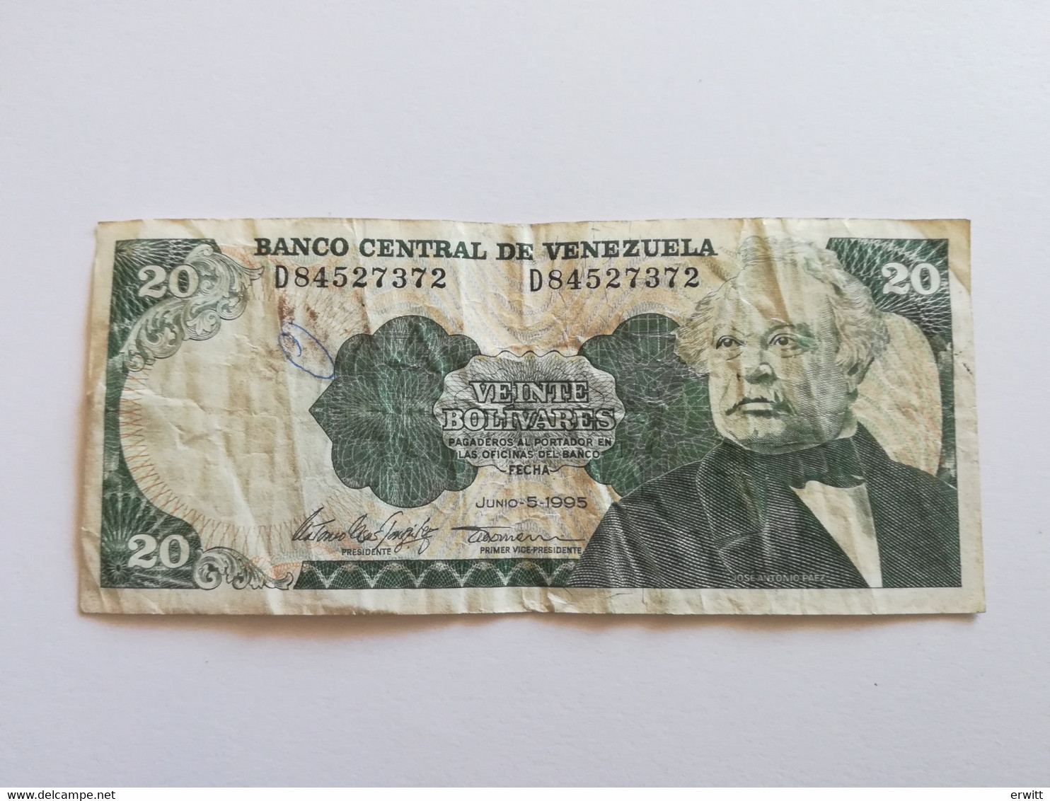 VENEZUELA 20 BOLIVARES 1995 - Venezuela