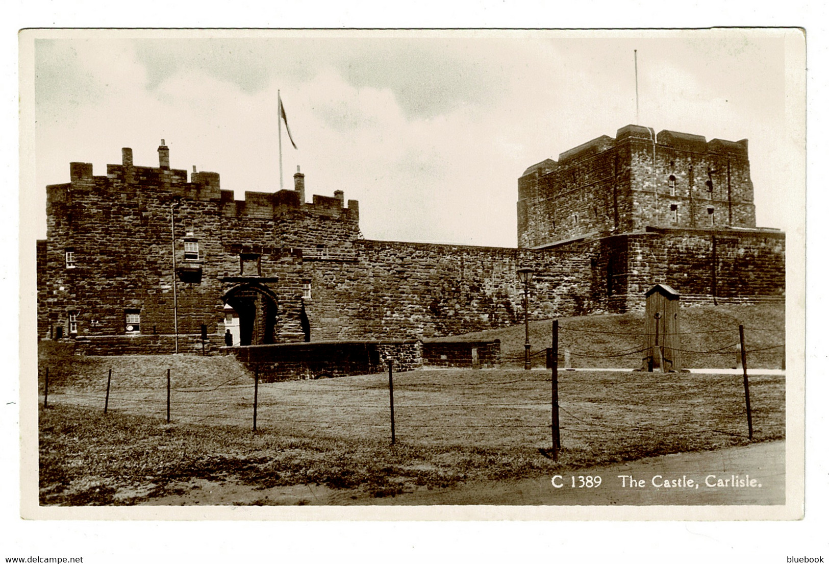 Ref 1402 - Early Real Photo Postcard - The Castle Carlisle - Cumbria - Carlisle