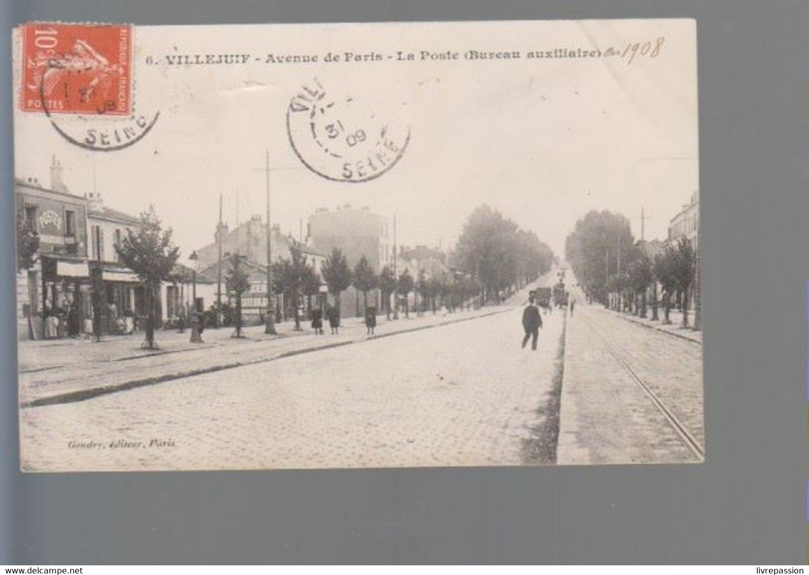 CPA,  Villejuif Avenue De Paris , La Poste.........,  Voyagé - Villejuif