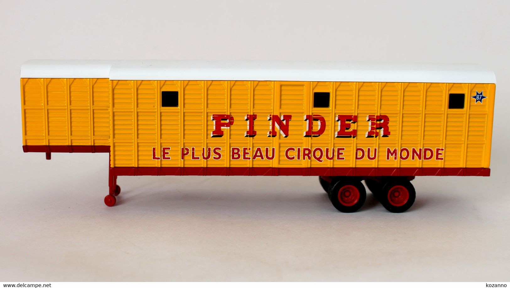 CIRQUE PINDER -  REMORQUE ANIMAL TRAILER - 1/64 - MODÈLE REDUIT / MINIATURE AUTOMOBILE   (35) - Autres & Non Classés