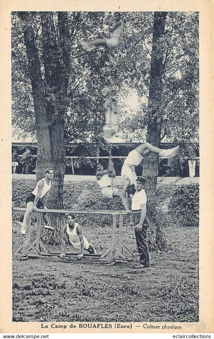 Thème Sport  .    Gymnastique Barres Parallèles  Camp De Bouafles  27    (Voir Scan) - Gymnastiek