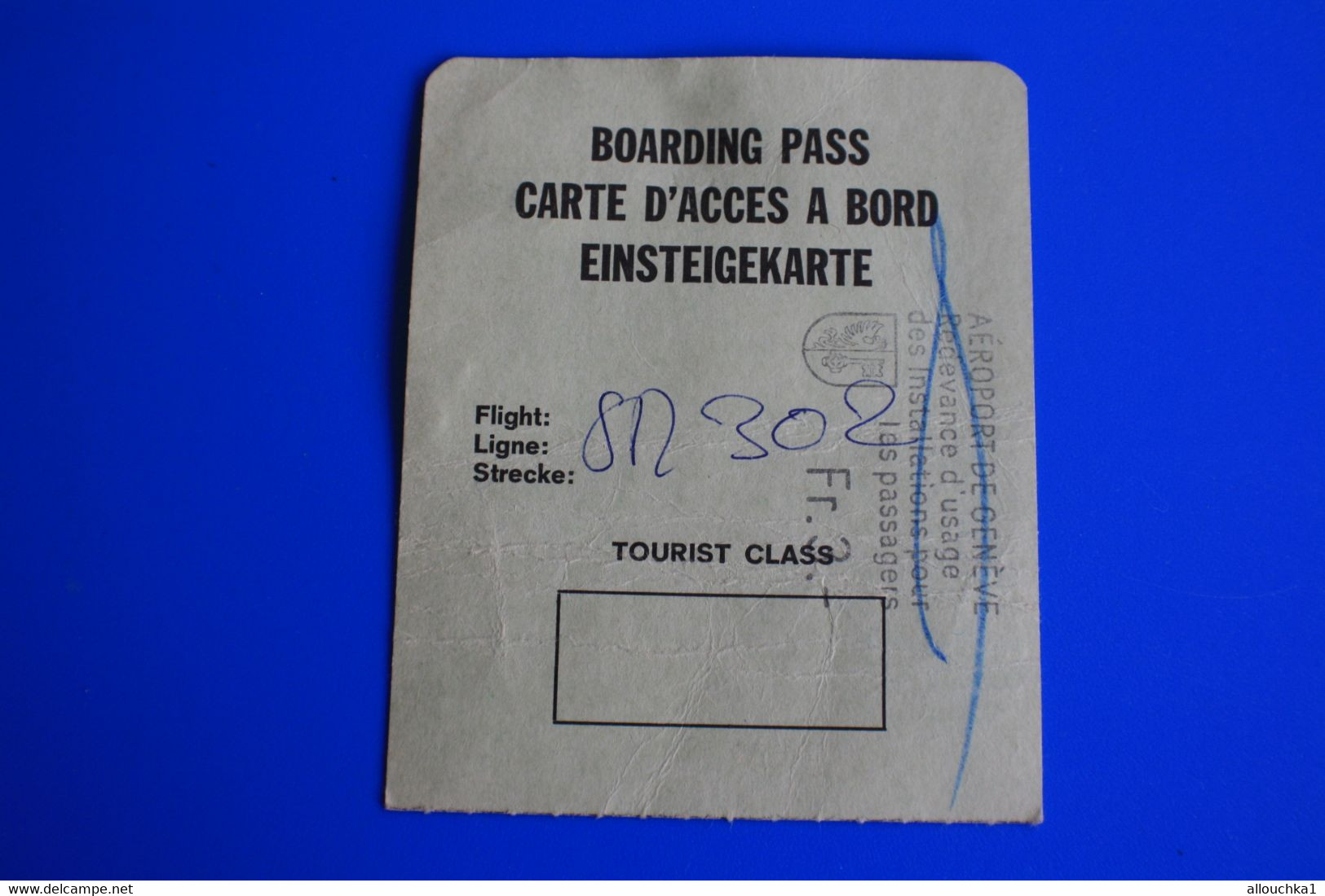 BOARDING PASS CARTE D'ACCES A BORD EINSTEIGEKARTE AEROPORT DE GENÈVE Transport Aviation Commerciale Carte D'embarquement - Carte D'imbarco