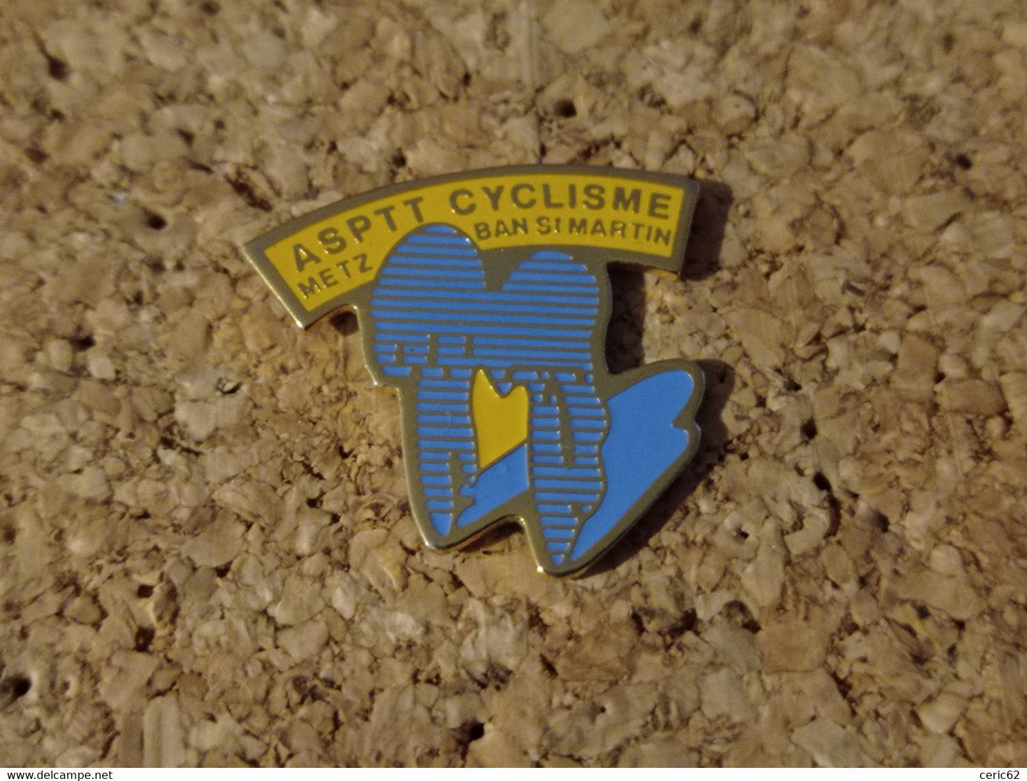 PINS CYCLISME VELO  ASPTT AS PTT METZ BAN SAINT MARTIN - Cyclisme