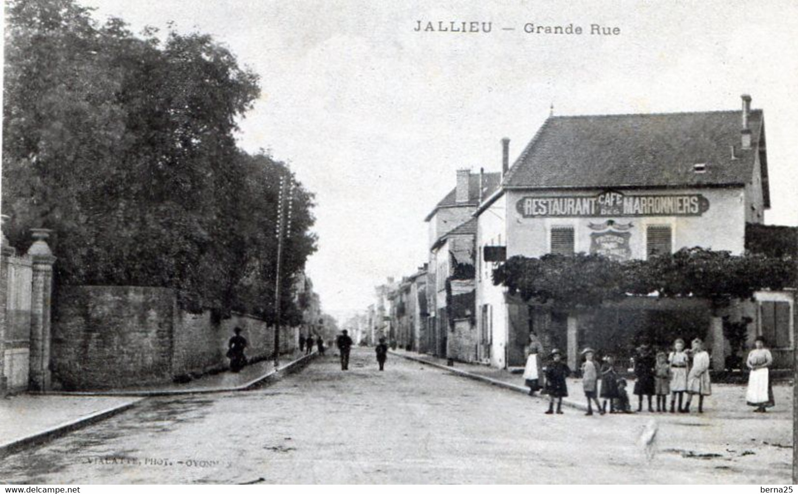 ISERE  JALLIEU Grande Rue - Jallieu