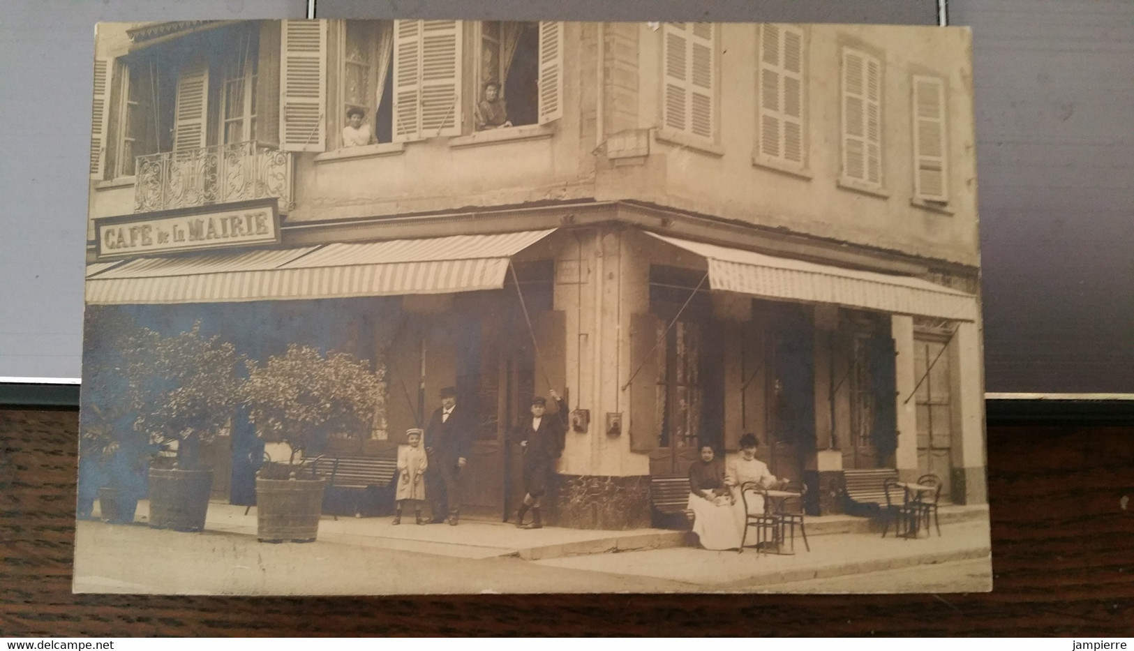 [Carte-Photo] L'Arbresle (Rhône) - Café De La Mairie - L'Arbresle