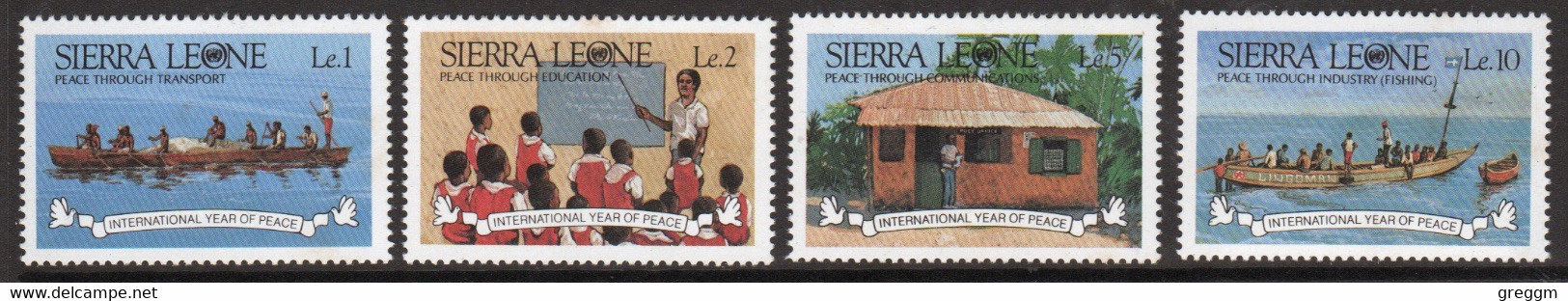 Sierra Leone 1986  Set Of Stamps Issued To Celebrate International Peace Year. - Sierra Leone (1961-...)