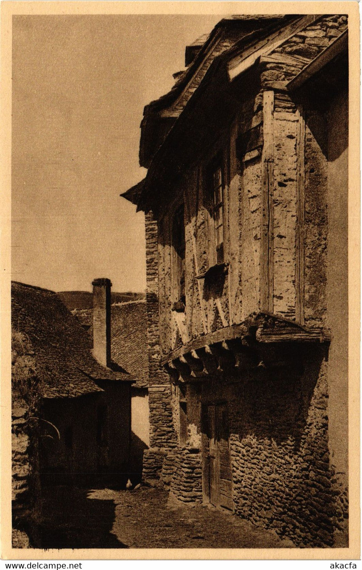 CPA Conques Une Vieille Maison A Fumouse FRANCE (1013168) - Conques Sur Orbiel