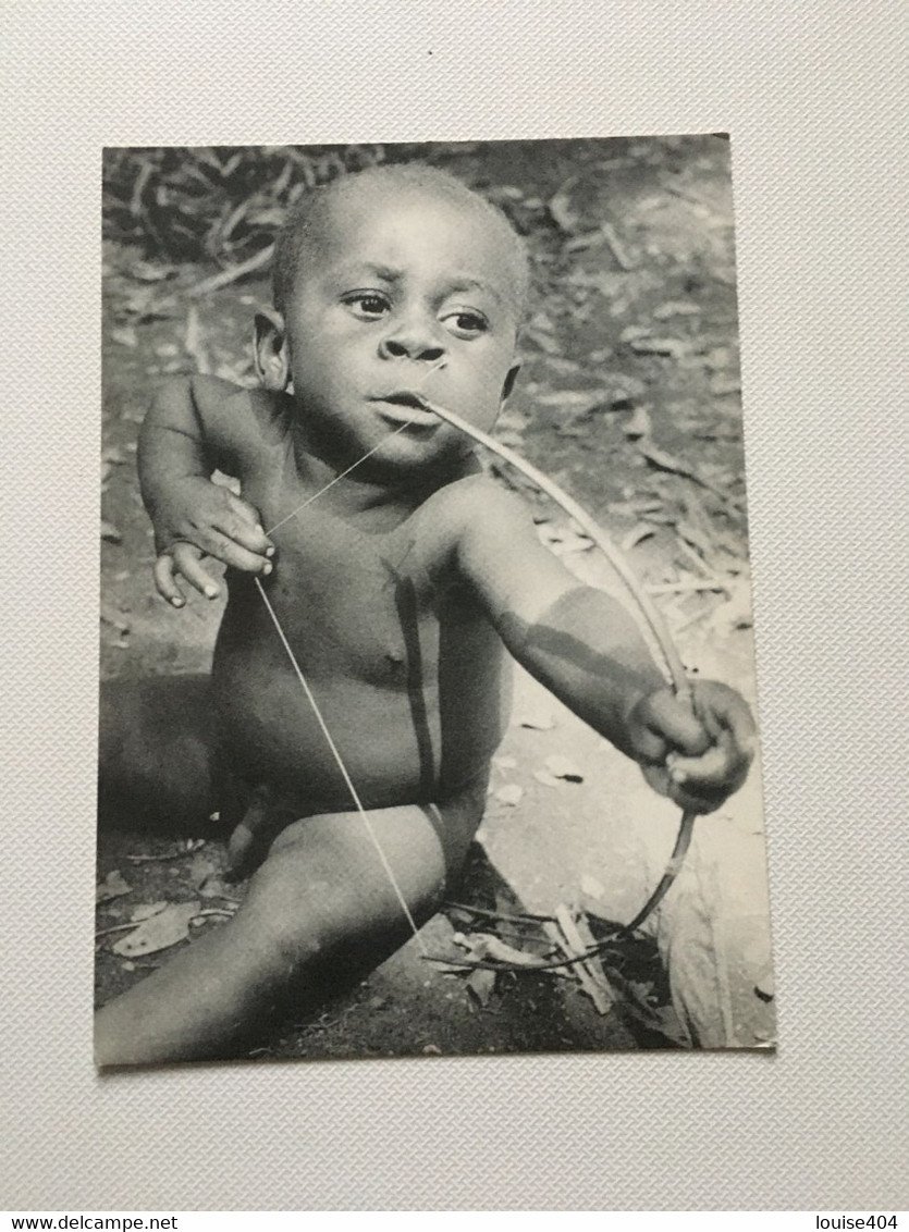 P3 -  Enfant Africain Archer - Tir à L'Arc