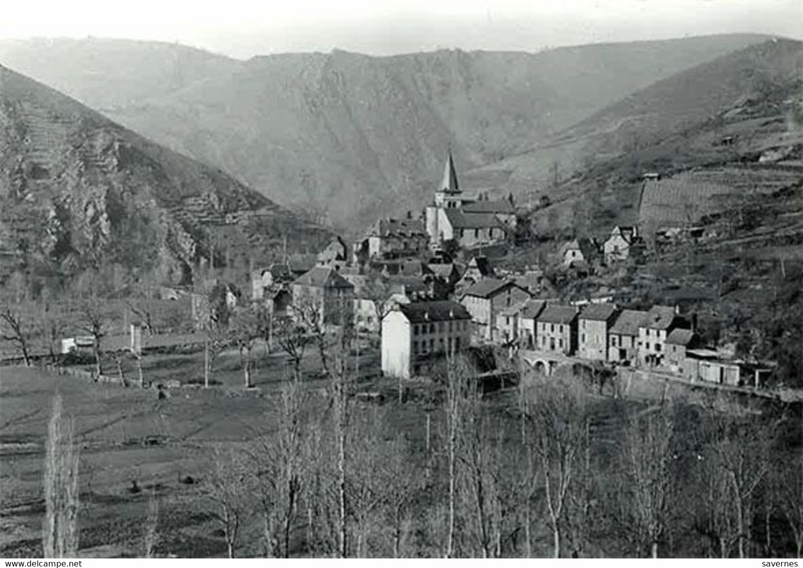 12_Aveyron_Grand_Vabre_Vue_vers_la_Vallée_du_Lot - Vabres