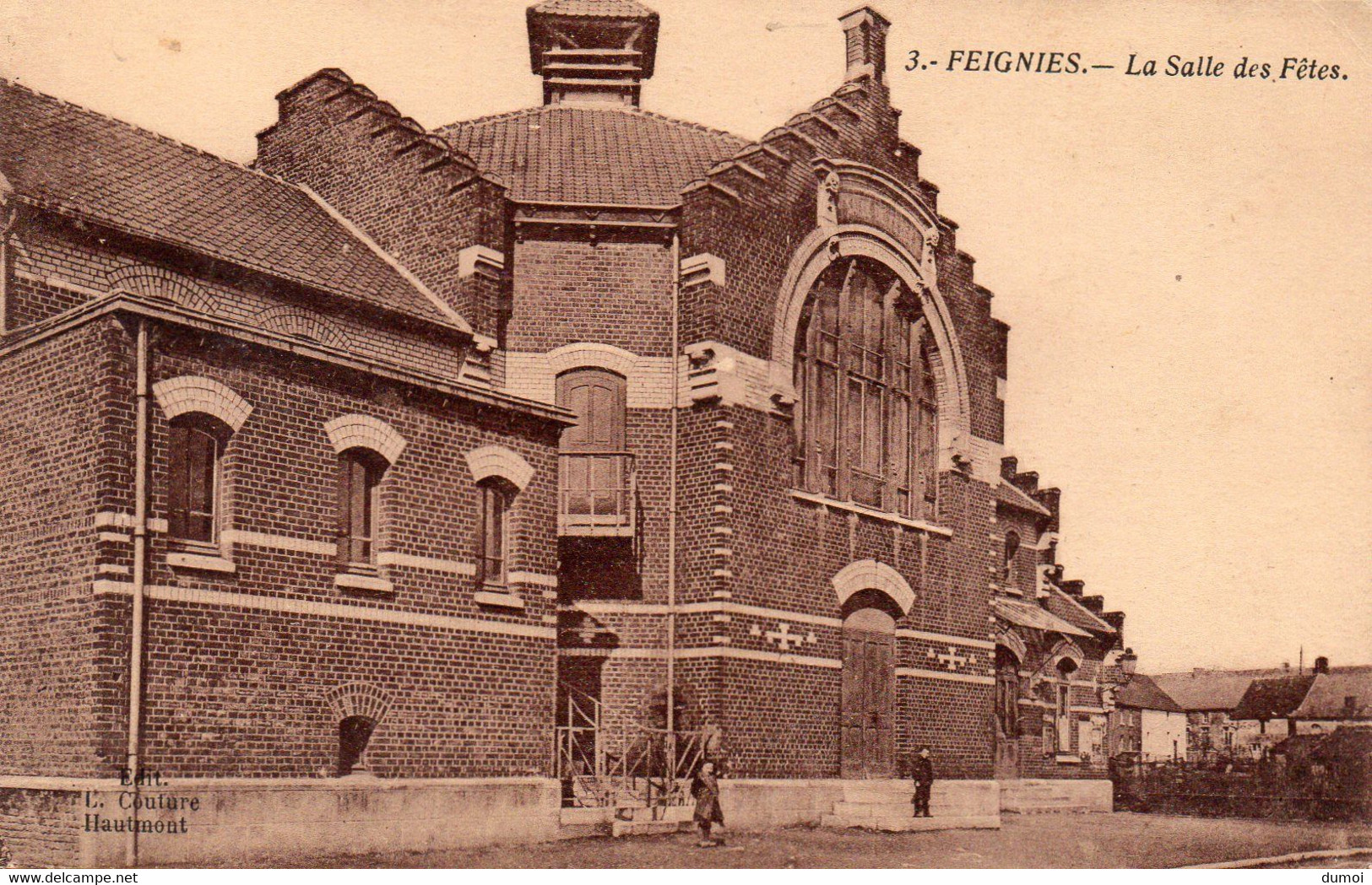 FEIGNIES  Lot De 3 Cartes  -  La Poste Et L' Ecole  - La Salle Des Fêtes  -  La Cité - Feignies