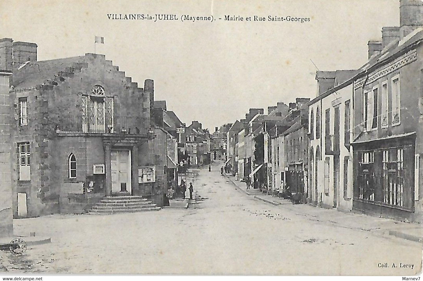 53 - Mayenne - VILLAINES La JUHEL - Mairie Et Rue St Saint Georges - - Villaines La Juhel