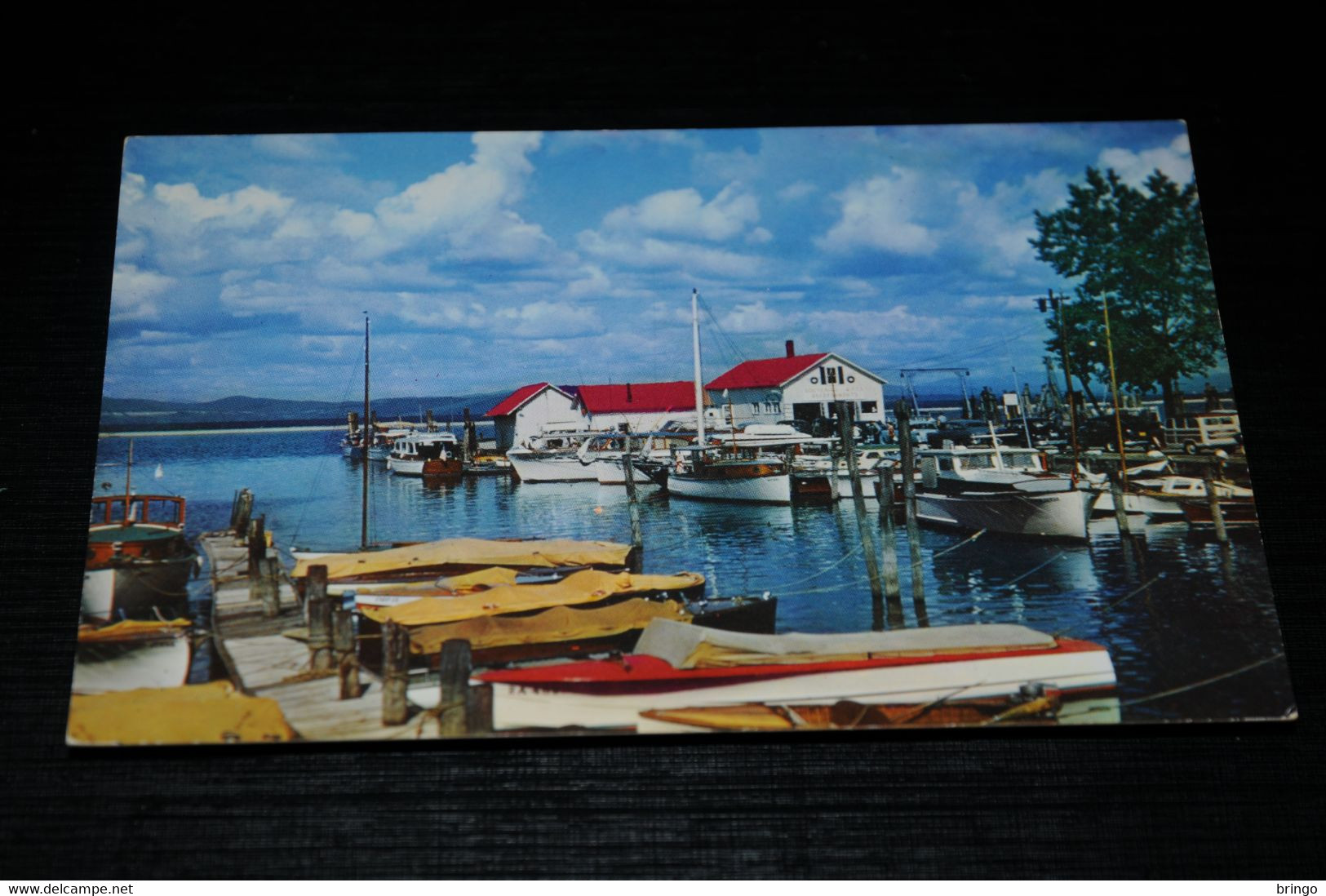 17898-       STREAMLINE FERRY TERMINAL AND YACHT BASIN, BURLINGTON, VERMONT - Burlington