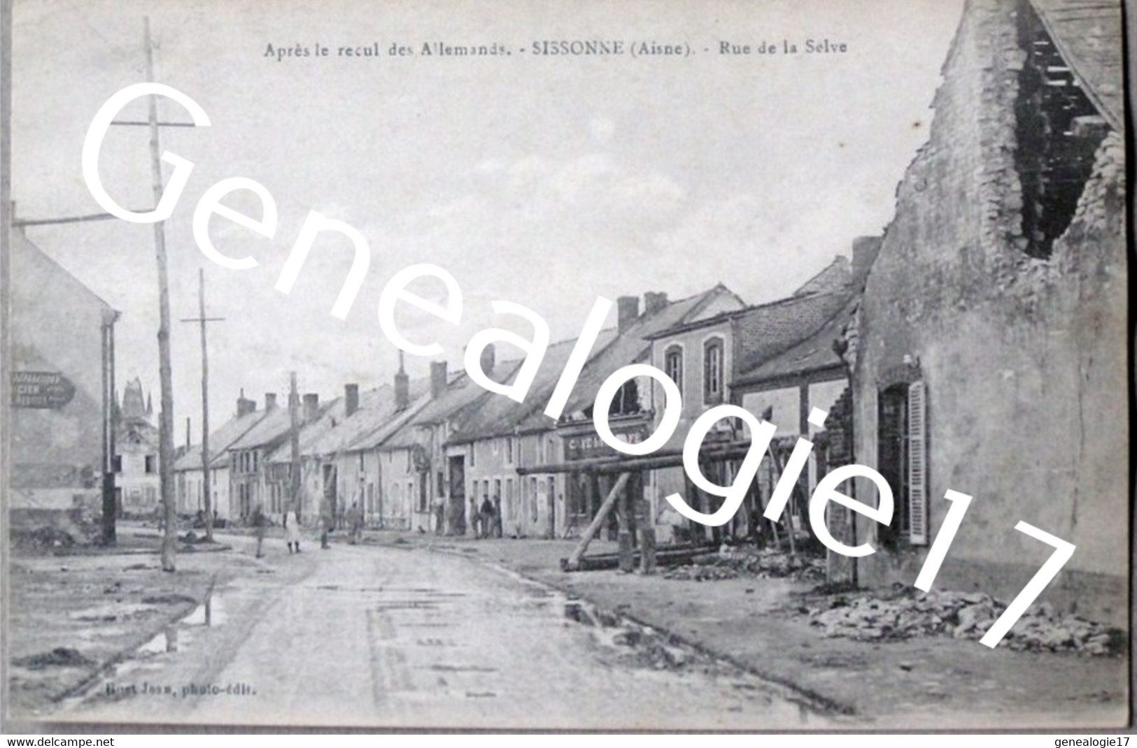 CPA 02 20 SISSONNE AISNE Rue De La Selve - Sissonne