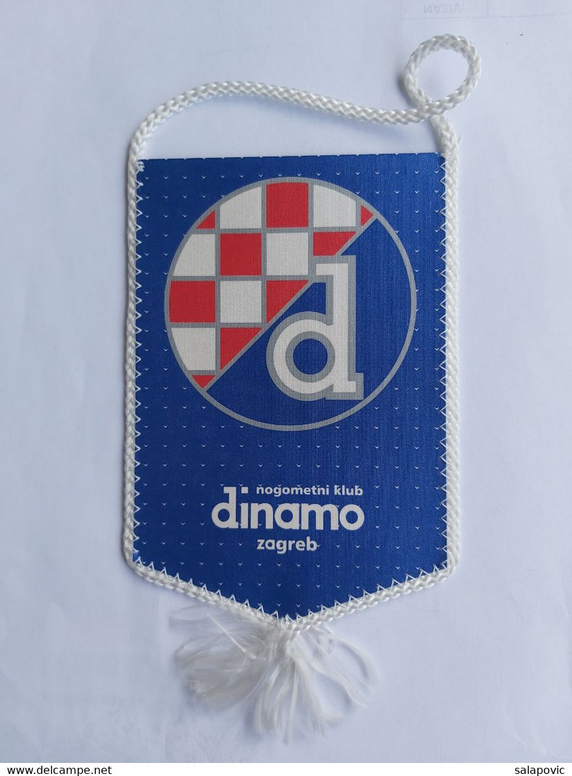 NK DINAMO ZAGREB, CROATIA FOOTBALL CLUB  SOCCER / FUTBOL / CALCIO OLD PENNANT, SPORTS FLAG - Abbigliamento, Souvenirs & Varie