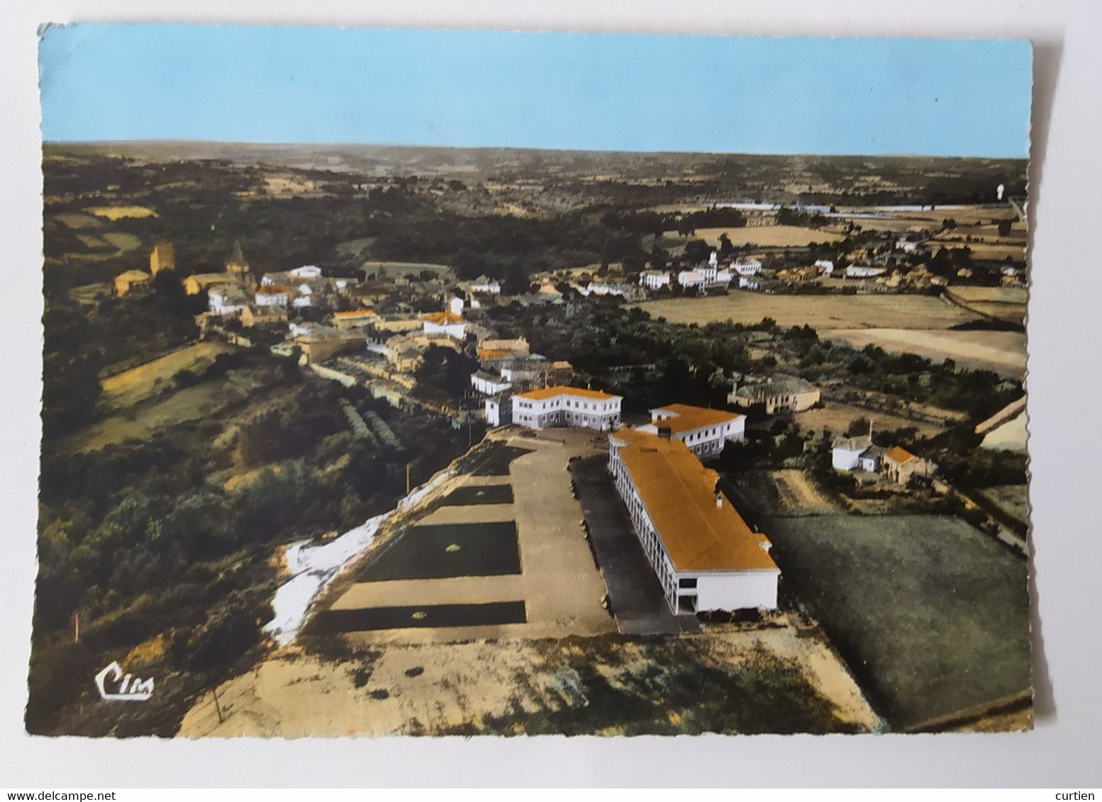 CASTELNAU RIVIERE BASSE  65  Vue Générale Aerienne . Le Préventorium - Castelnau Riviere Basse