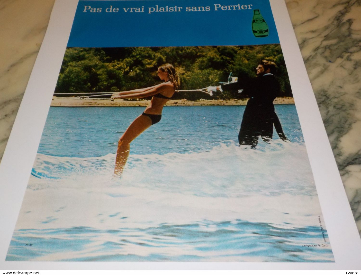 ANCIENNE PUBLICITE PAS DE PLAISIR SANS PERRIER 1972 - Posters