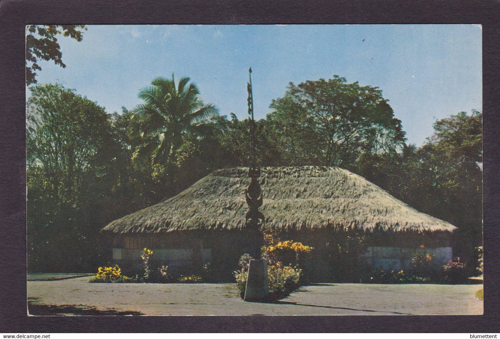 CPSM Nouvelle Calédonie Non Circulé Voir Scan Du Dos - New Caledonia