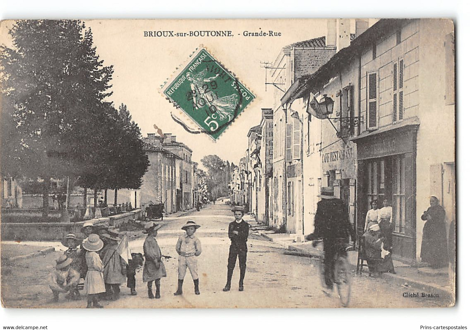 CPA 79 Brioux Sur Boutonne Grande Rue - Brioux Sur Boutonne