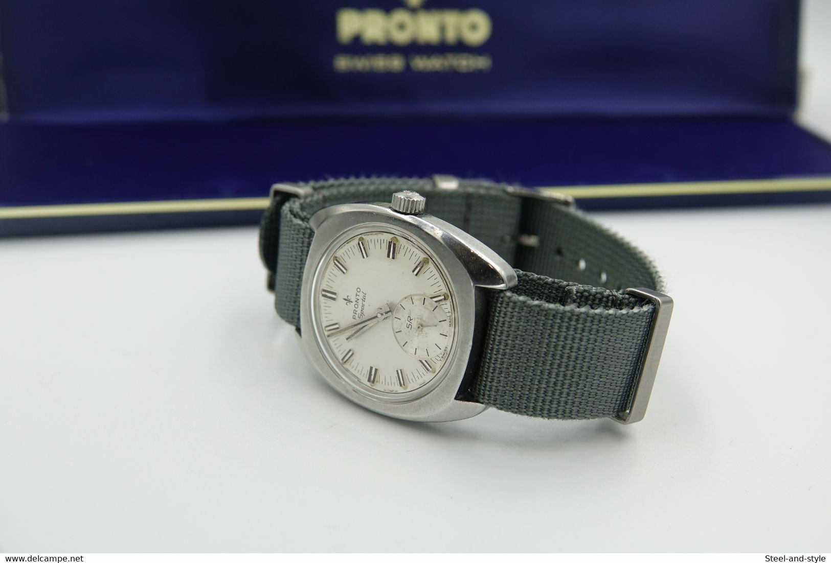 Watches :  PRONTO SPORTAL SR HANDWINDING VINTAGE WITH BOX - Original - Running - - Montres Haut De Gamme