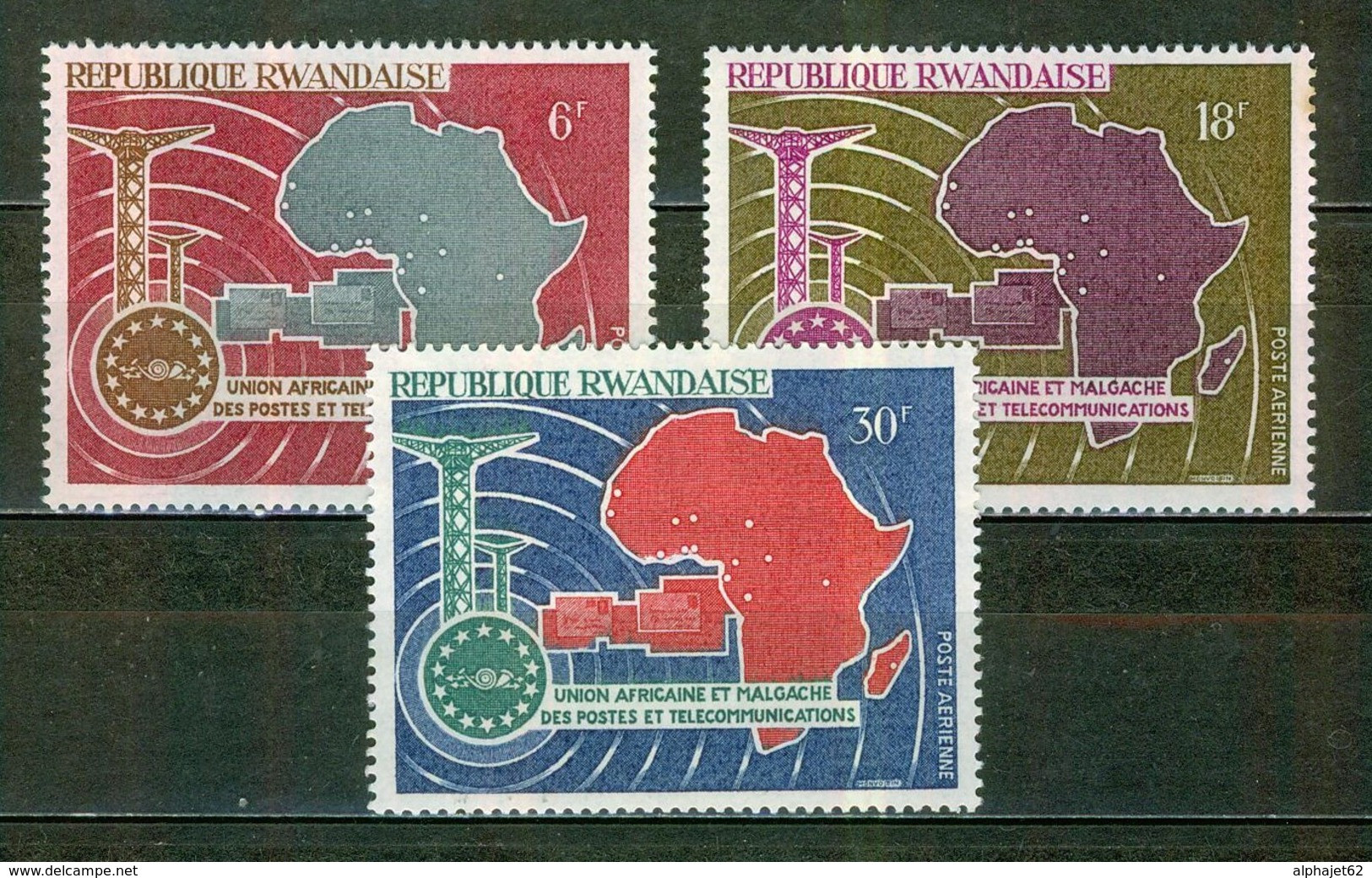 Carte De L'Afrique - RUANDA - Union Africaine Et Malgache Des Postes Et Télécommunications - N° 1 à 3 ** - 1967 - Sonstige & Ohne Zuordnung