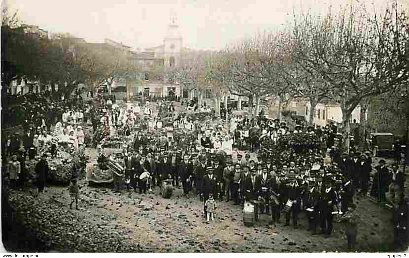 83 MONTAUROUX Place Du Clos Dimanche Mi-carême 30 Mars 1930 CARTE PHOTO - Montauroux