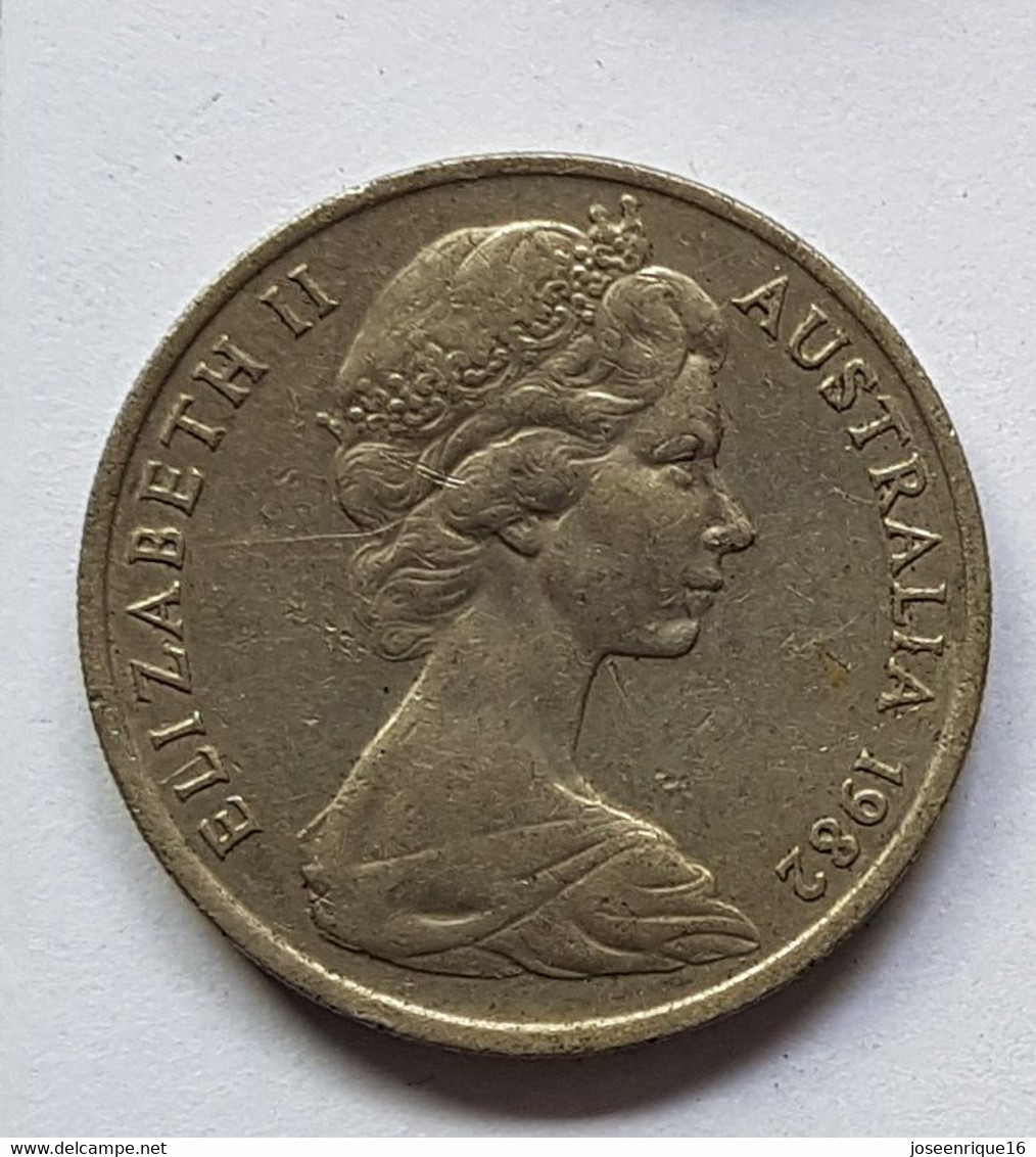 AUSTRALIA 1982 ELIZABETH II 20 - Victoria