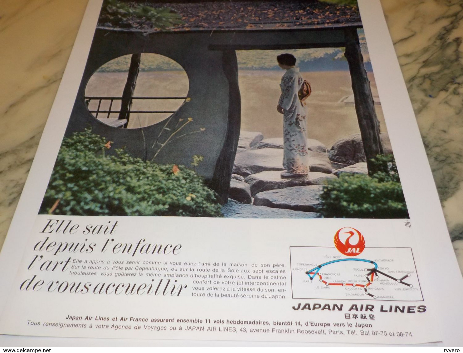 ANCIENNE PUBLICITE  SAVOIR ACCUEILLIR JAPAN AIR LINES 1966 - Advertenties