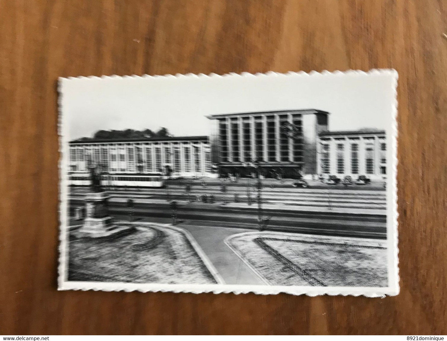 Mons Bergen - La Gare Bahnhof Station Statie Avec Train & Volkswagen VW Beetle Kâfer Coccinelle Kever - Mons