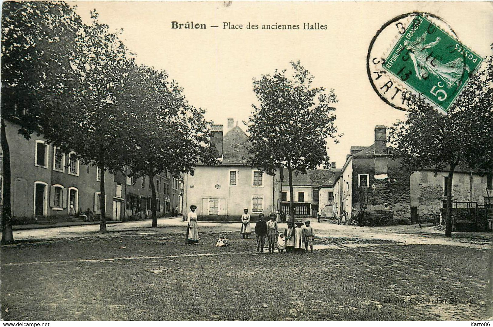 Brûlon * Place Des Anciennes Halles - Brulon