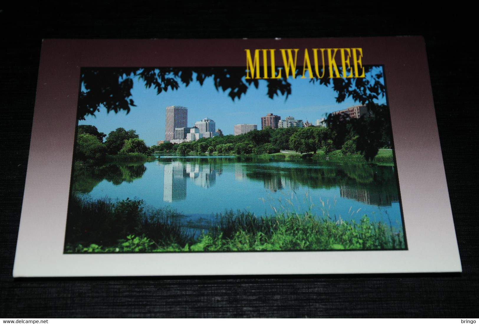 17953-               MILWAUKEE, WISCONSIN - Milwaukee