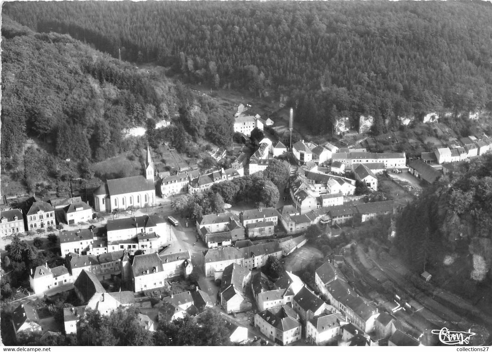 LAROCHETTE- VUE GENERALE - Larochette