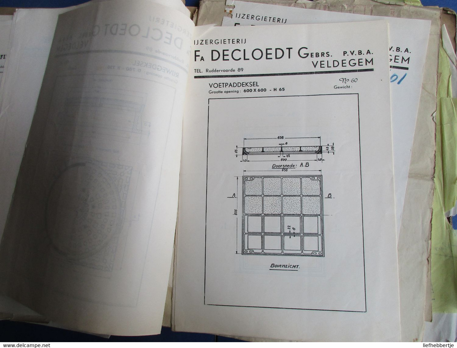 Veldegem : map met documenten ivm firma Decloedt - ijzergieterij  (Zedelgem industrie)