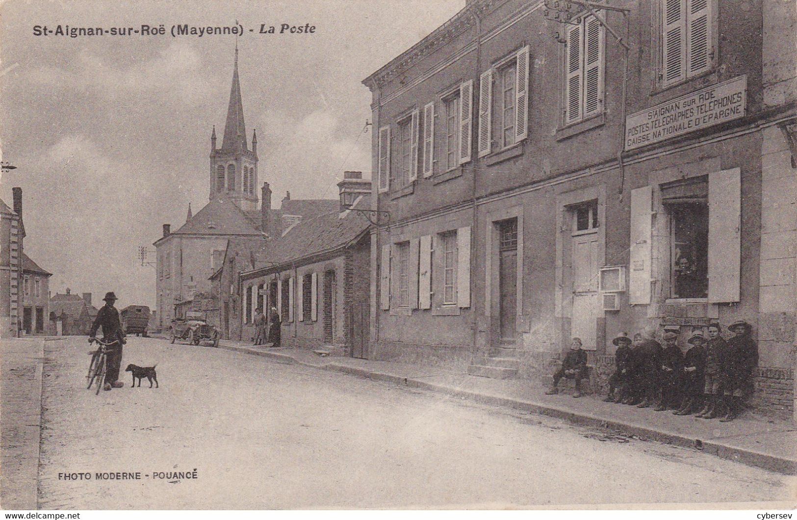 SAINT-AIGNAN-sur-ROË - La Poste - Cycliste Et Son Chien - Groupe D'Enfants - RARE - Saint Aignan Sur Rö