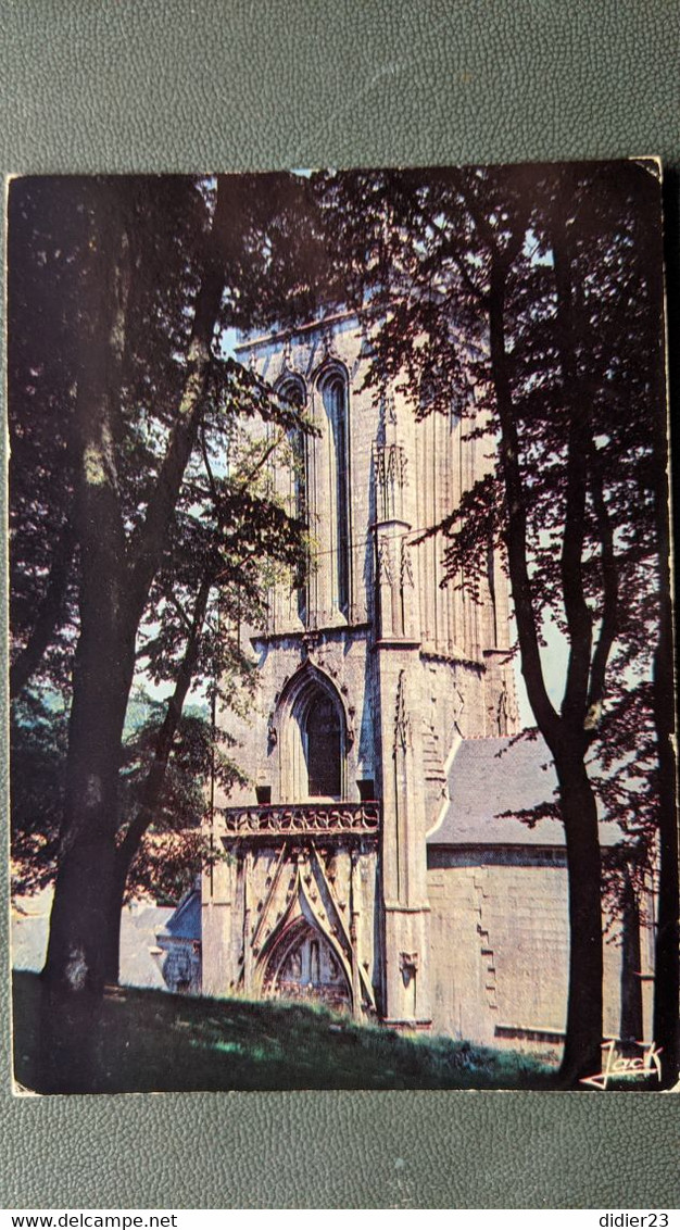 LOT 91  CARTES DE BRETAGNE MONUMENTS DE BRETGNE CIMETIERE EGLISE CALVAIRE CHAPELLE VITRAUX RETABLE CRYPTE