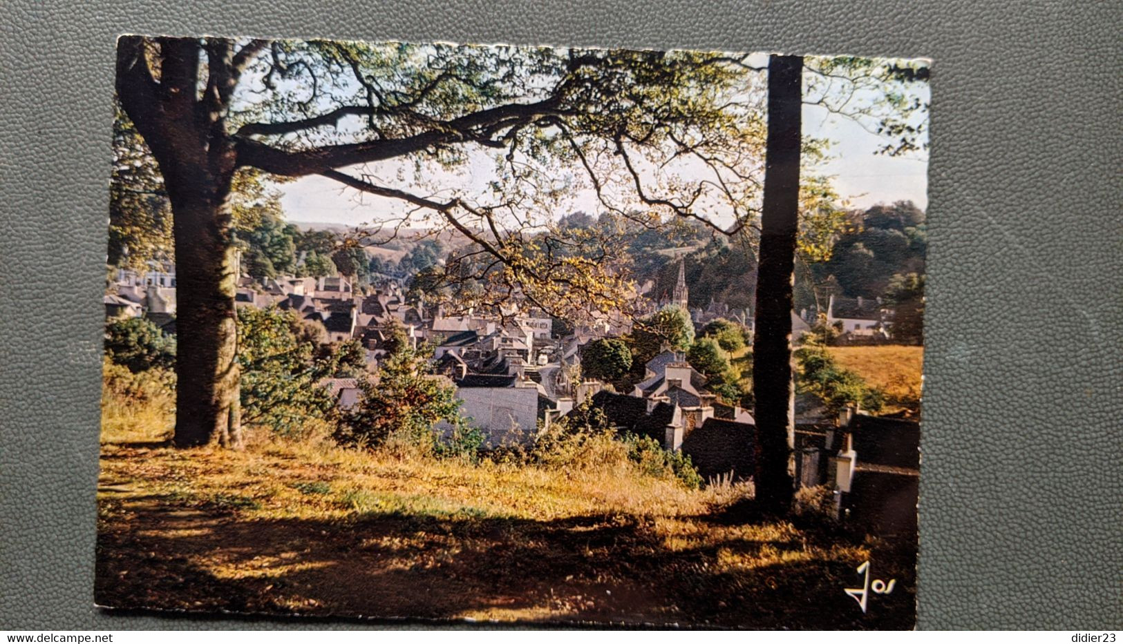 LOT 91  CARTES DE BRETAGNE MONUMENTS DE BRETGNE CIMETIERE EGLISE CALVAIRE CHAPELLE VITRAUX RETABLE CRYPTE