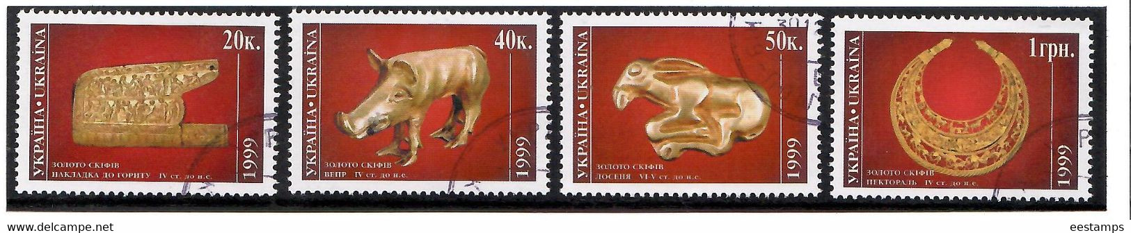 Ukraine 1999 . Gold Of Skyths. 4v: 20k,40k,50k,1grn. Michel # 297-300 (oo) - Ukraine