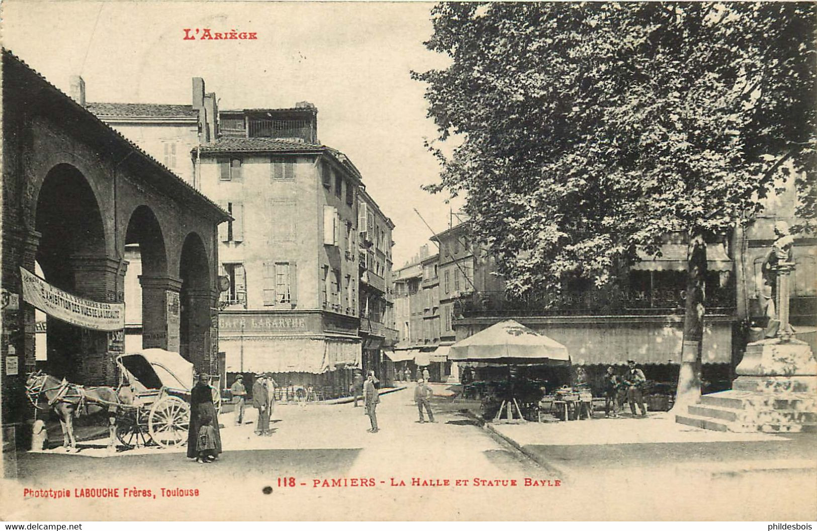 ARIEGE  PAMIERS La Halle Et Statue Bayle - Pamiers