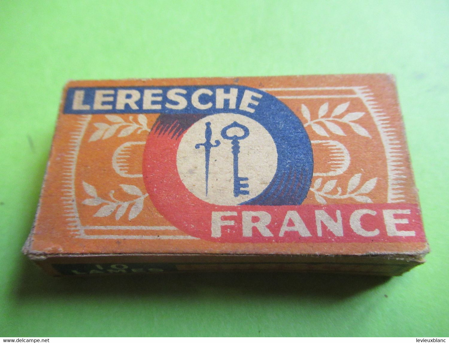 Etui Carton Pour 10 Lames De Rasoir/avec 2 Lames /LERESCHE France/ Made In France//Vers 1930-1950   PARF219 - Razor Blades