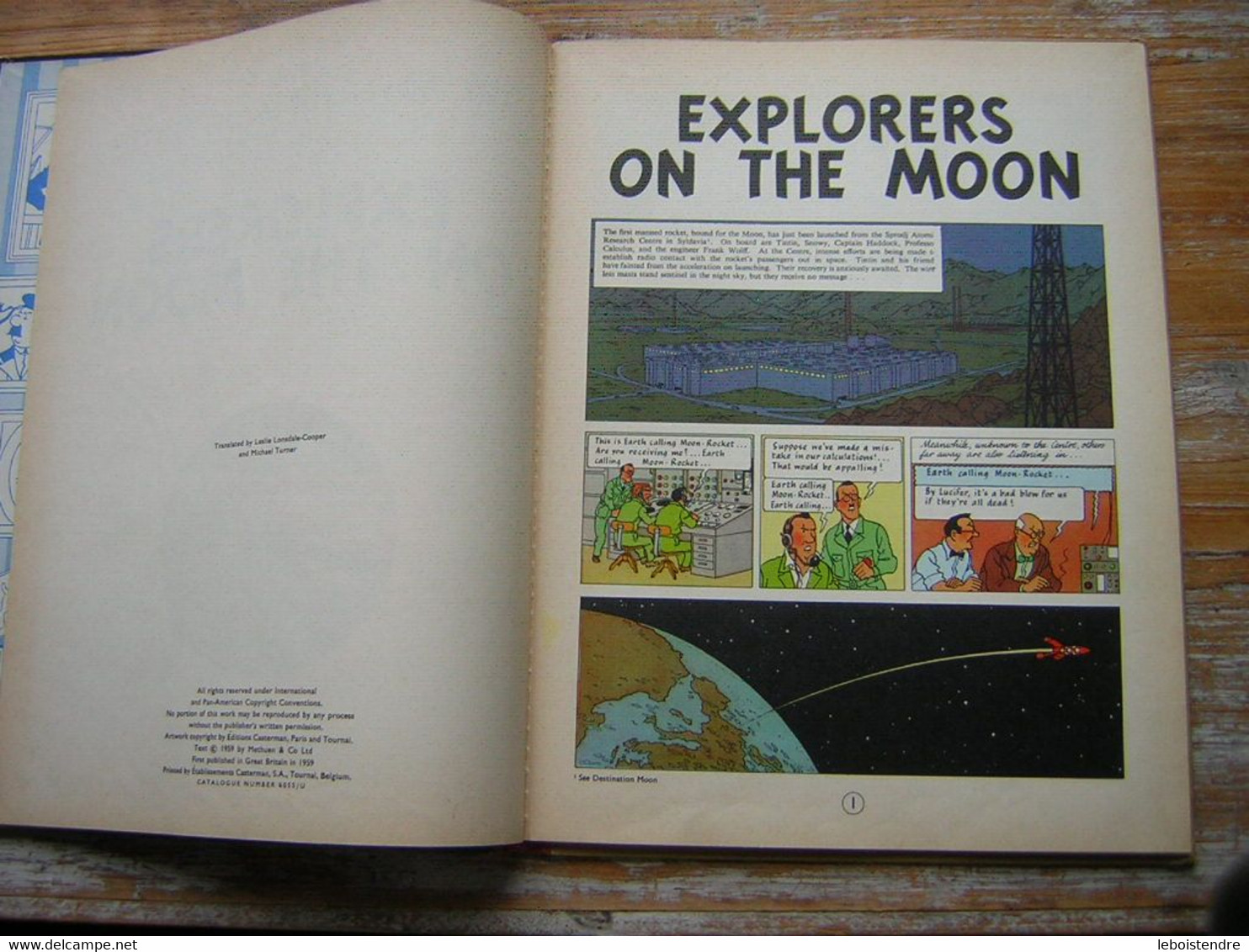 HERGE THE ADVENTURES OF TINTIN  EXPLORERS ON THE MOON  on a marché sur la lune  1er édition Anglaise 1959 METHUEN