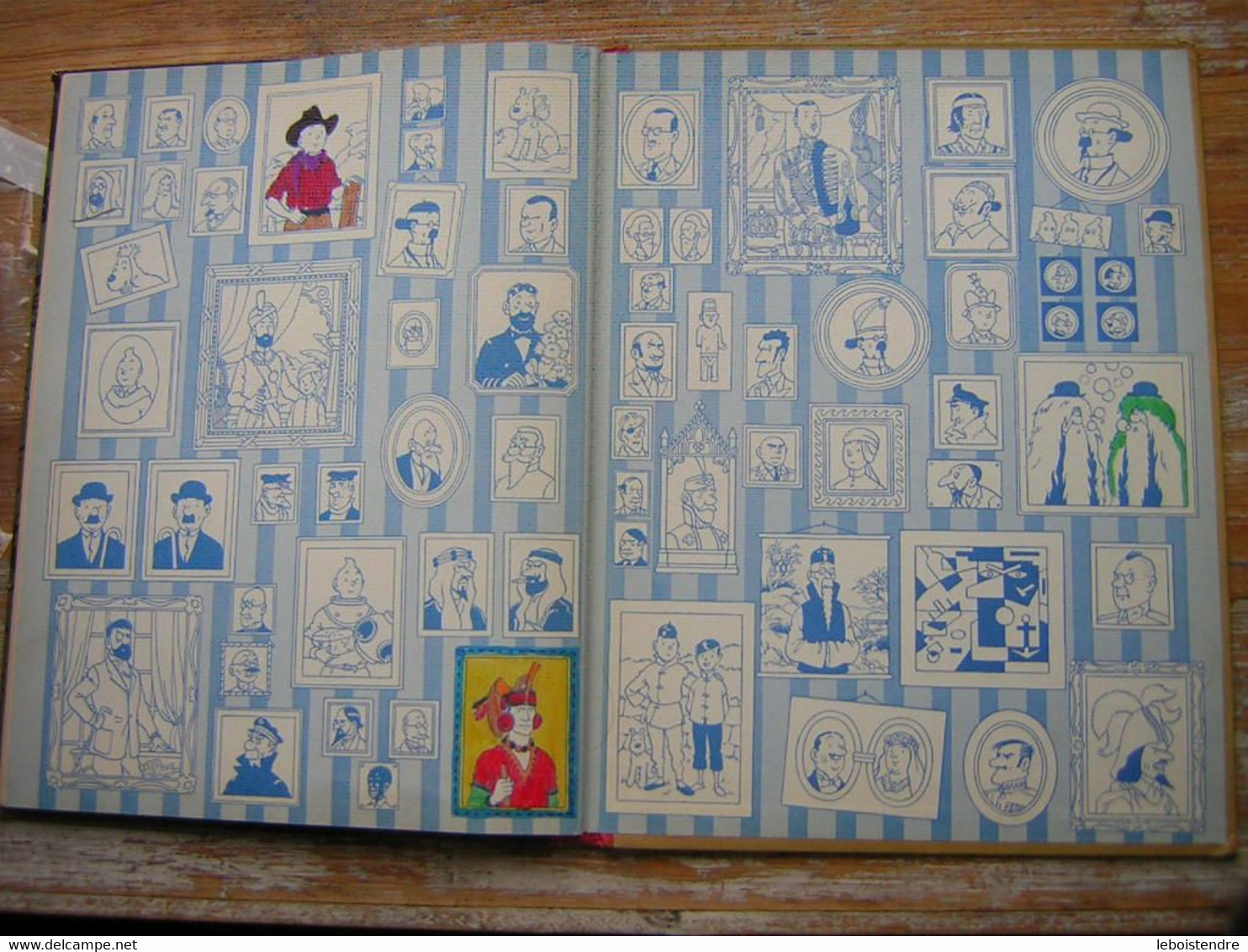 HERGE THE ADVENTURES OF TINTIN  EXPLORERS ON THE MOON  on a marché sur la lune  1er édition Anglaise 1959 METHUEN