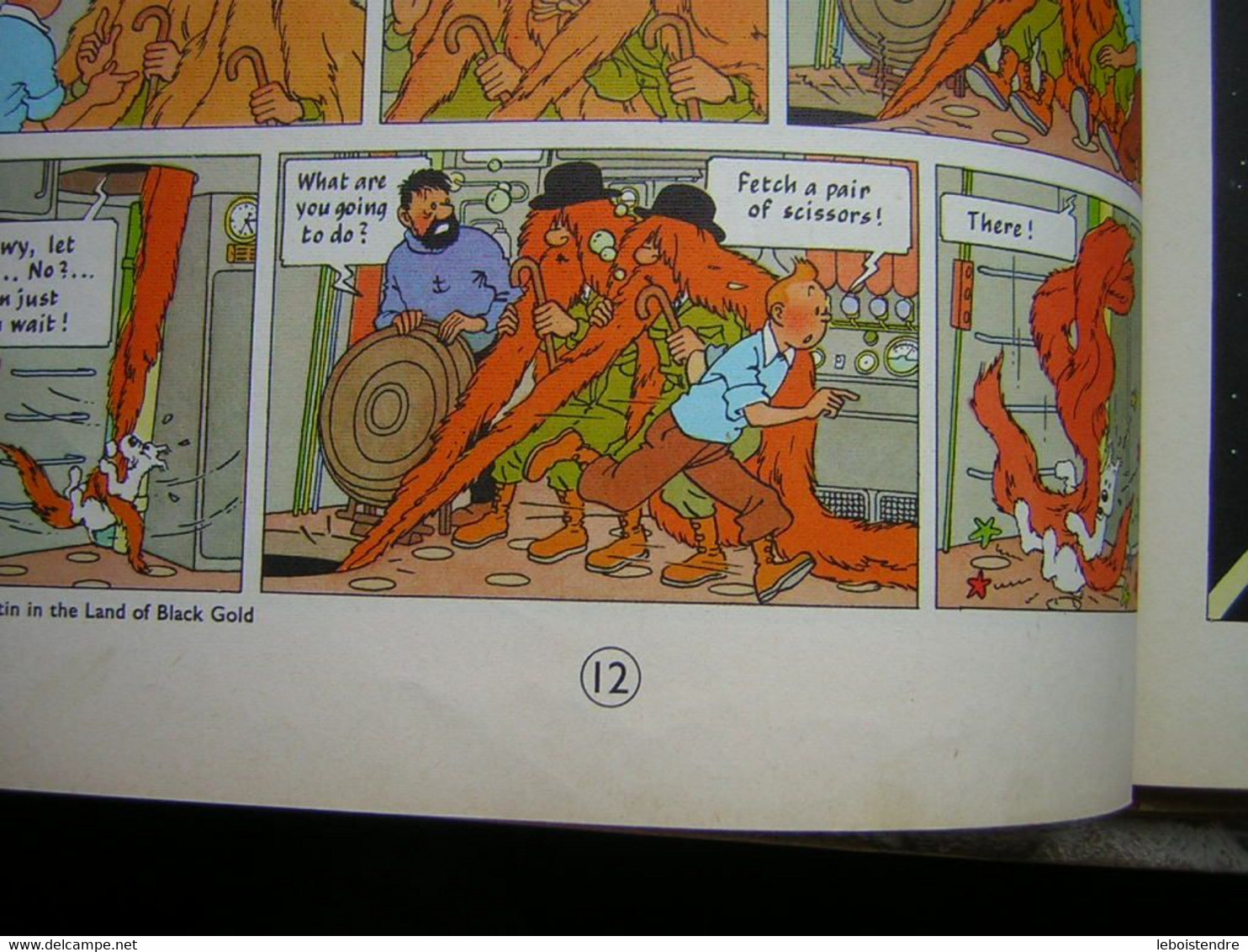 HERGE THE ADVENTURES OF TINTIN  EXPLORERS ON THE MOON  on a marché sur la lune  1er édition Anglaise 1959 METHUEN
