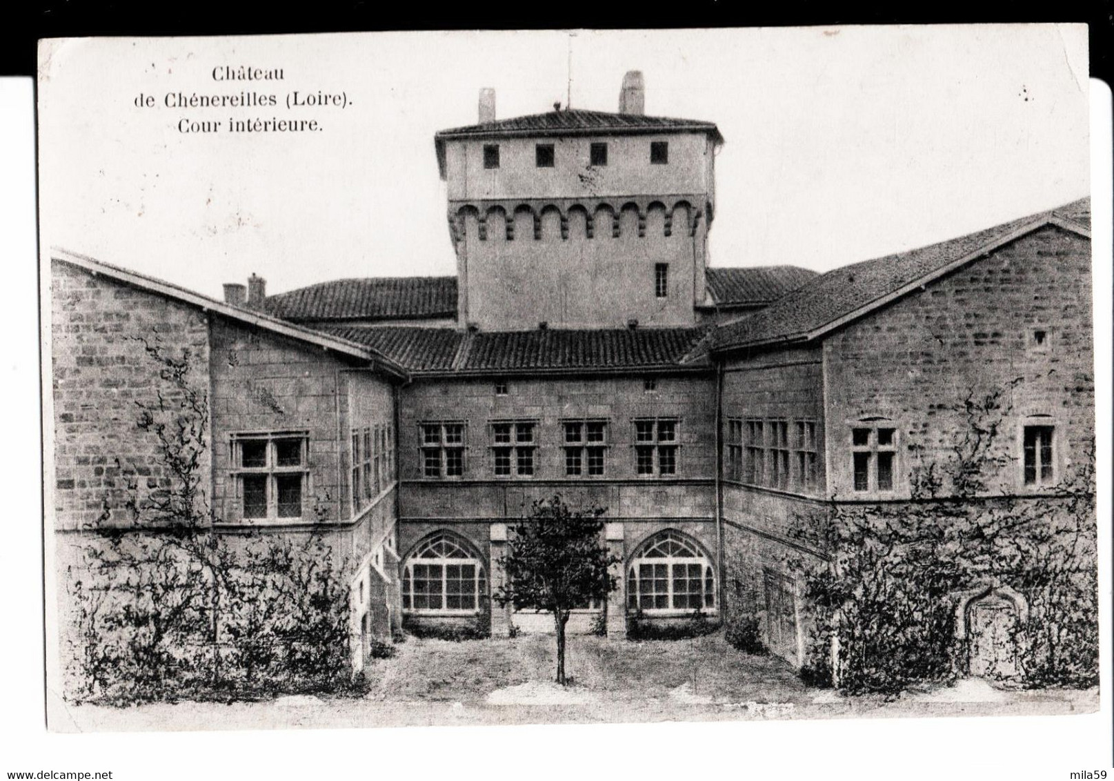 Château De Chénereilles. Cour Intérieure. De S. Vincent à Melle Bichat à Avallon. 1923. - Saint Jean Soleymieux
