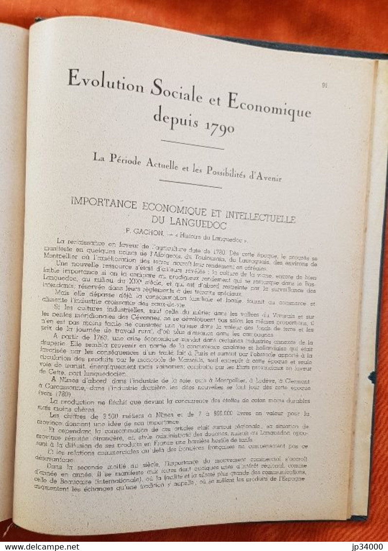 LIVRE D'OR de L'ACTIVITÉ FRANÇAISE Roussillon Bas-Languedoc et Aveyron 1942. TRES BEL ETAT