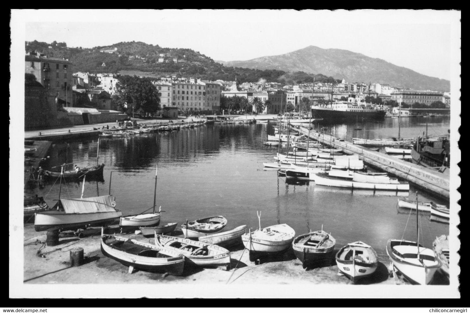 Cpsm Dentelée - AJACCIO - Le Port - Barques - Animée - Edit. A. TOMASI - Ajaccio